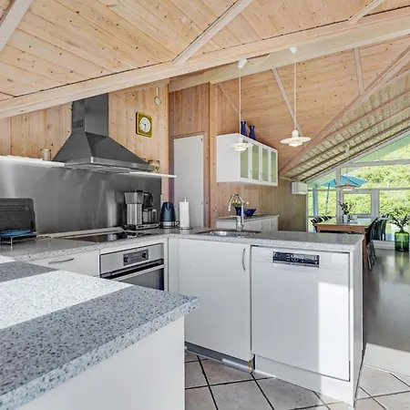 בית נופש Amazing In Rudkobing With Sauna *